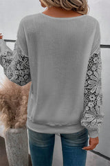 White Plus Contrast V Neck Lace Long Sleeve Top