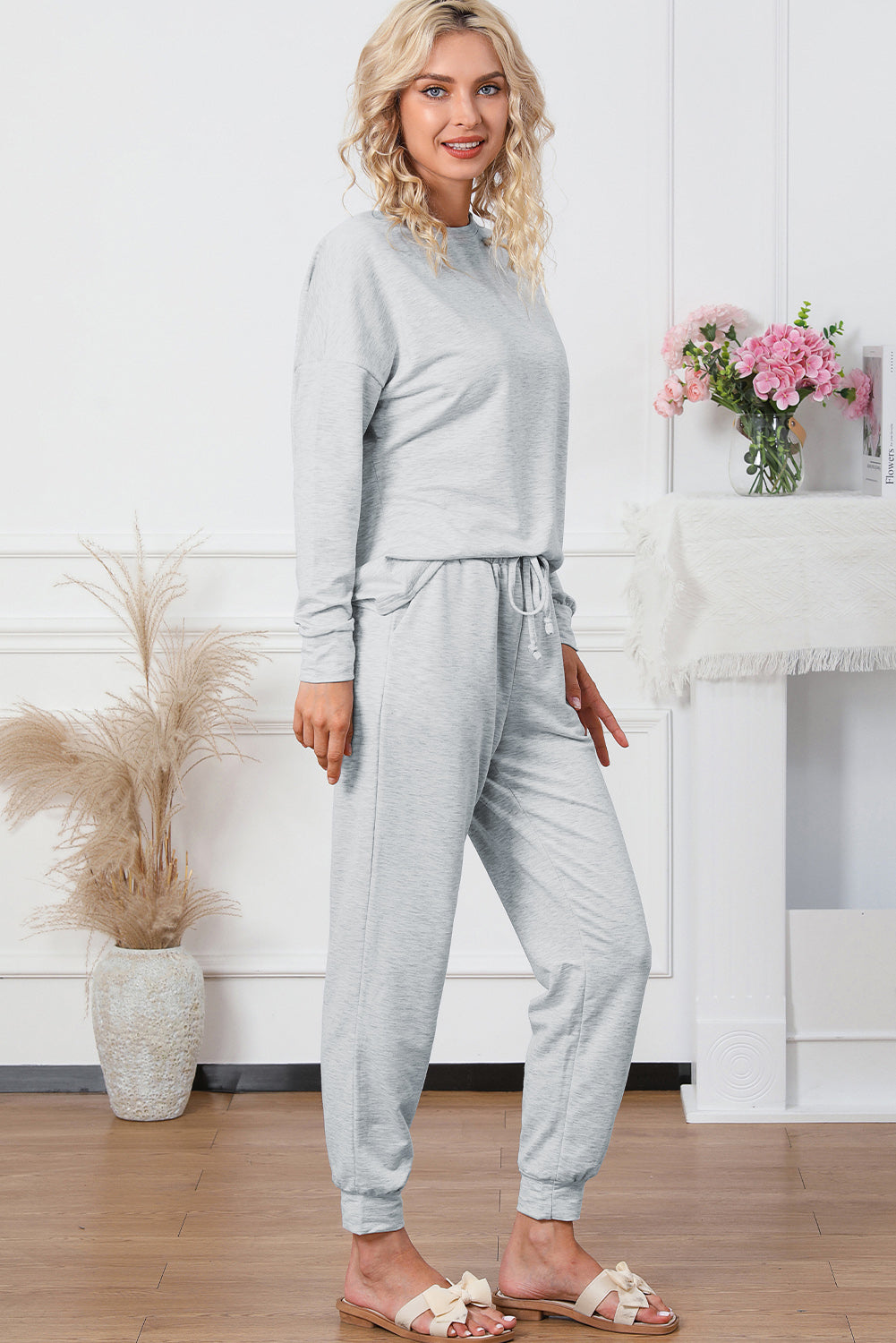 Gray Long Sleeve Pullover and Jogger Pants Lounge Set