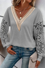 White Plus Contrast V Neck Lace Long Sleeve Top